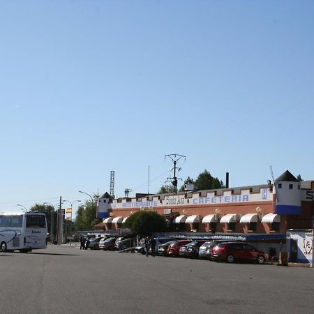 Hostal Santa Ana Madridejos Dış mekan fotoğraf